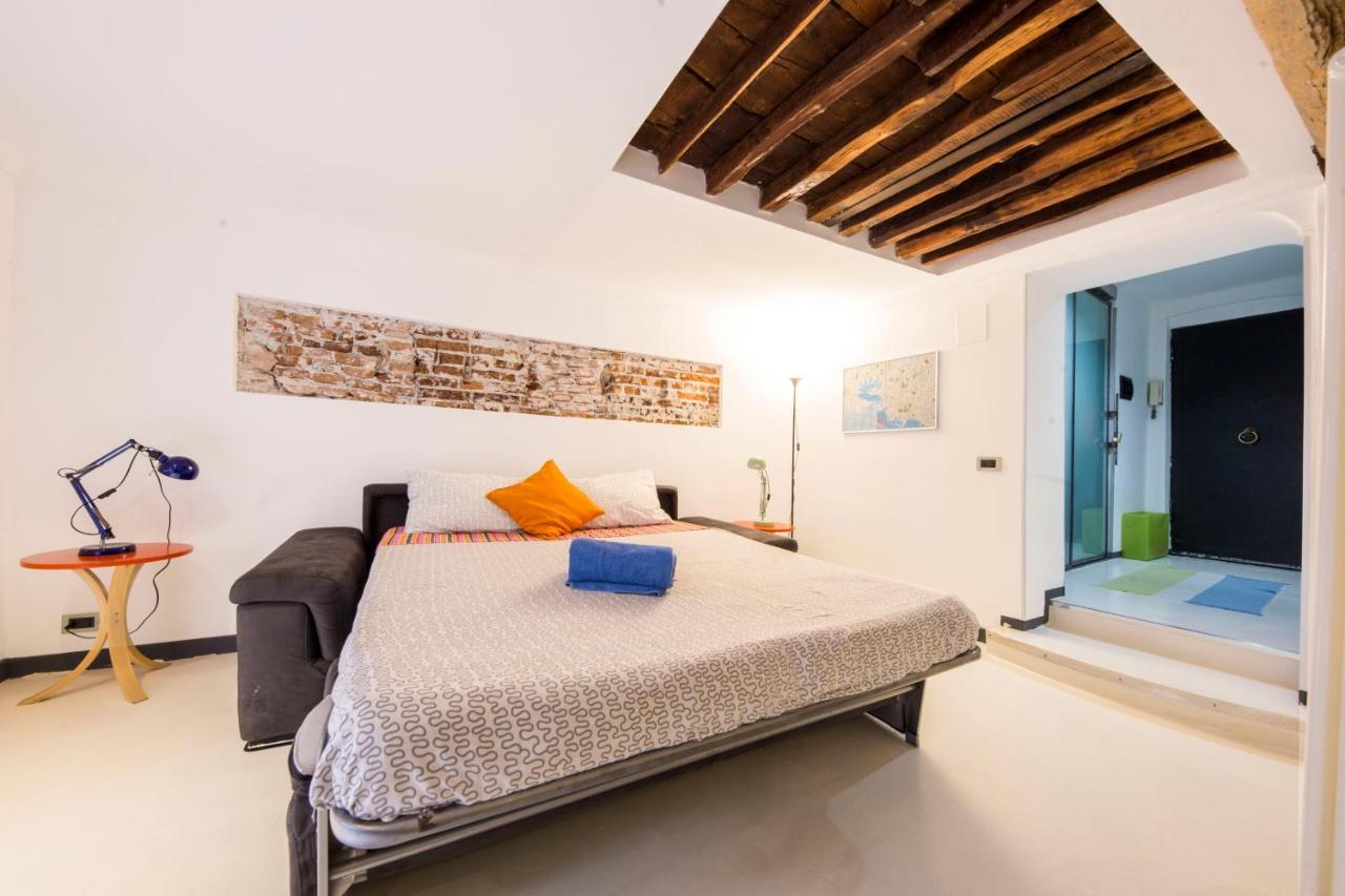 Apartamento Loft La Citta Vecchia Génova Exterior foto